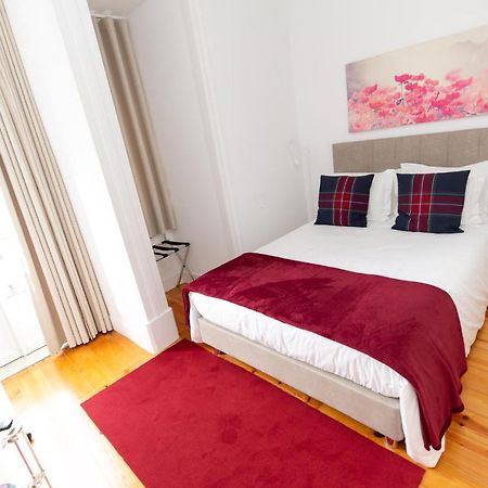 Inn-Chiado Boulevard Guest House ลิสบอน ภายนอก รูปภาพ