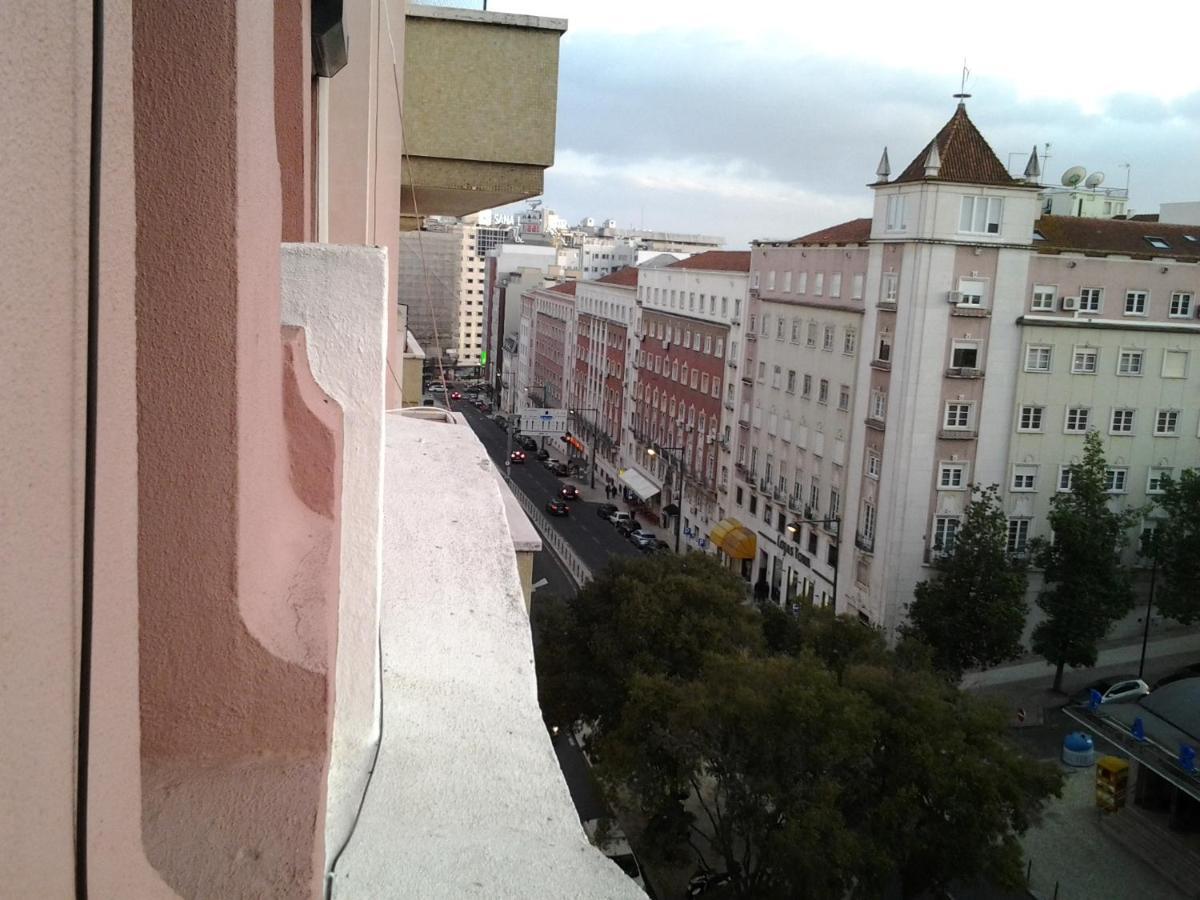 Inn-Chiado Boulevard Guest House ลิสบอน ภายนอก รูปภาพ