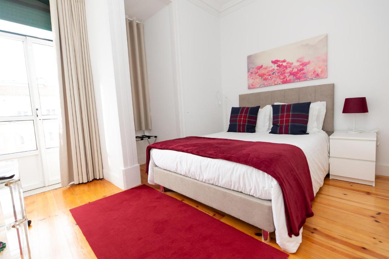 Inn-Chiado Boulevard Guest House ลิสบอน ภายนอก รูปภาพ