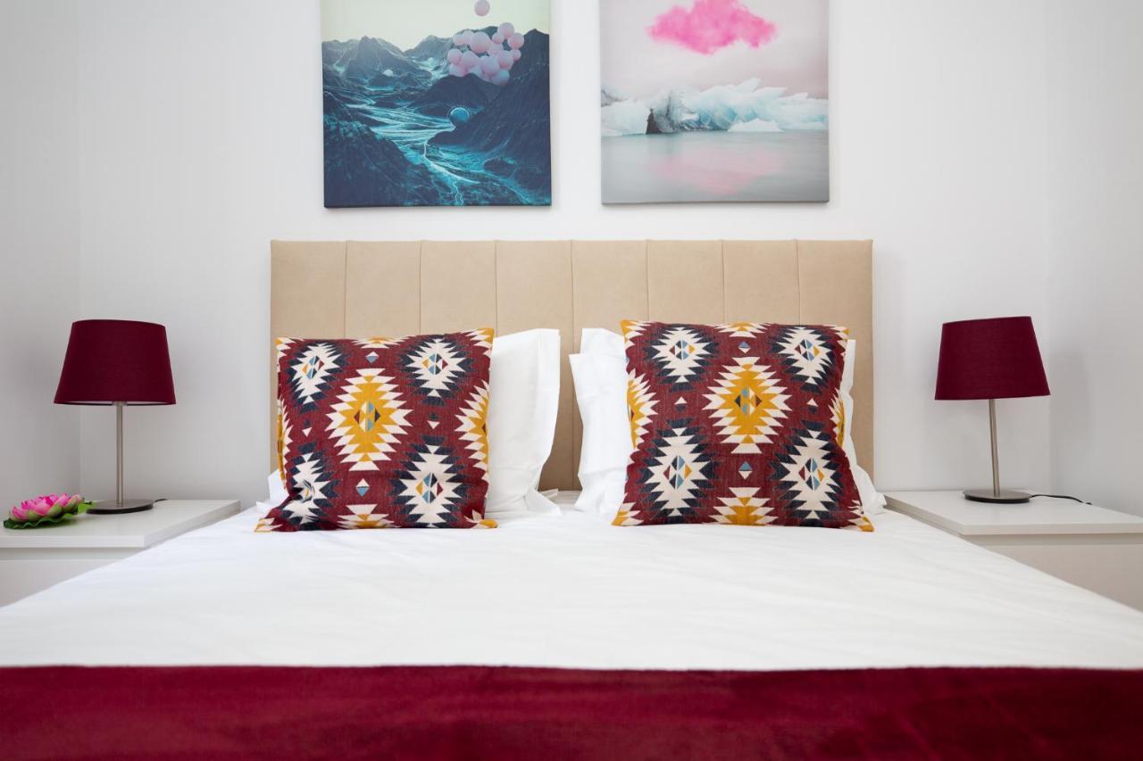 Inn-Chiado Boulevard Guest House ลิสบอน ภายนอก รูปภาพ