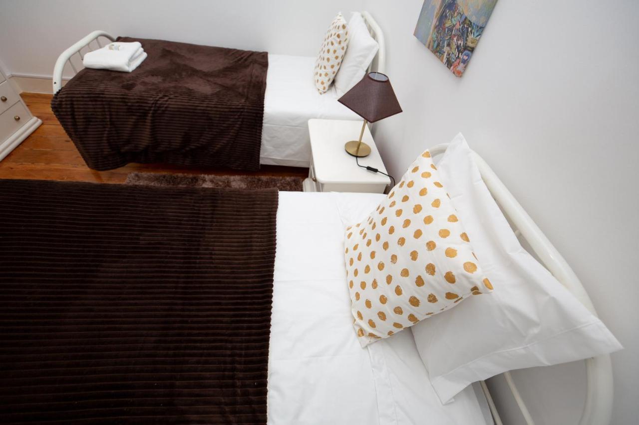 Inn-Chiado Boulevard Guest House ลิสบอน ภายนอก รูปภาพ