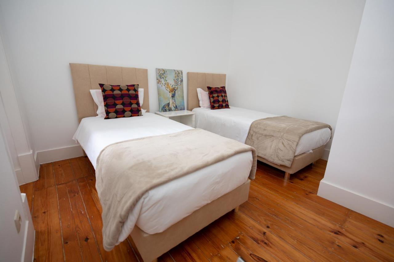 Inn-Chiado Boulevard Guest House ลิสบอน ภายนอก รูปภาพ