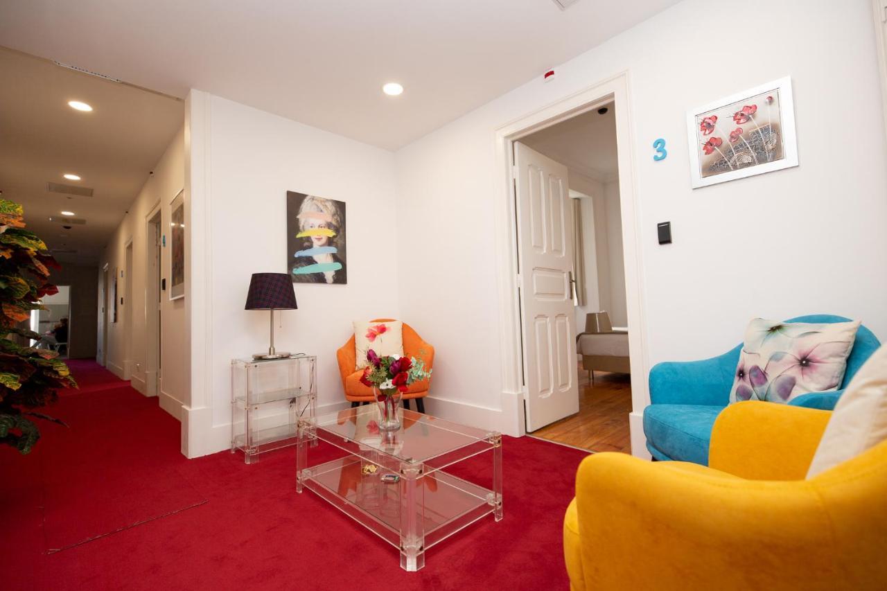 Inn-Chiado Boulevard Guest House ลิสบอน ภายนอก รูปภาพ