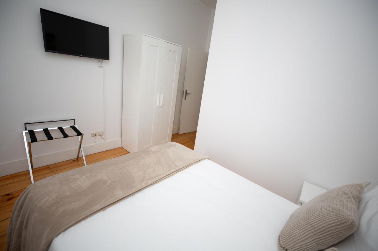 Inn-Chiado Boulevard Guest House ลิสบอน ภายนอก รูปภาพ